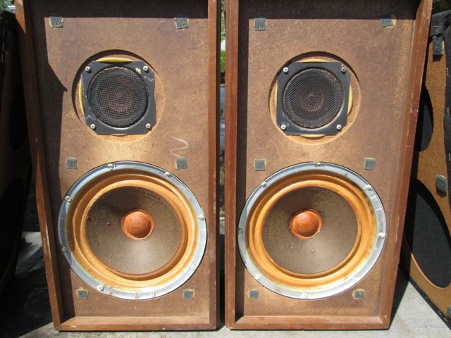 Klh store 20 speakers